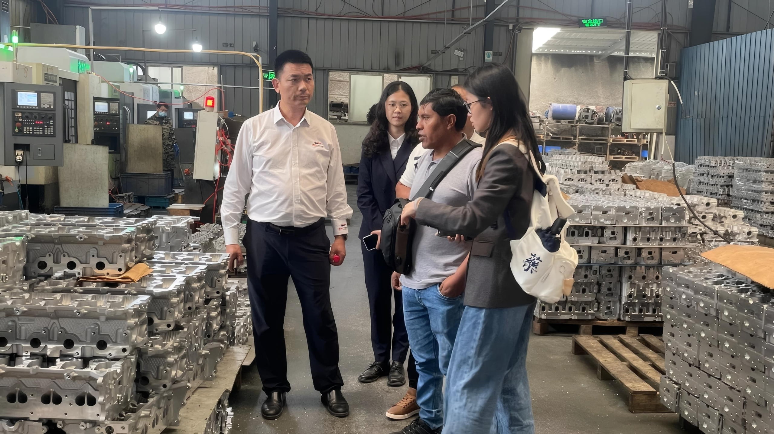 Peruvian Client On-Site Bulk Order Engine Inspection